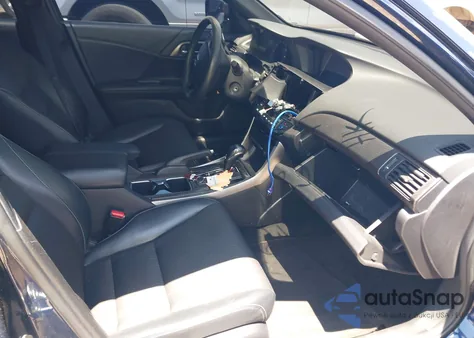 2017 Honda Accord Sport from USA, damaged, VIN 1HGCR2F57HA033411